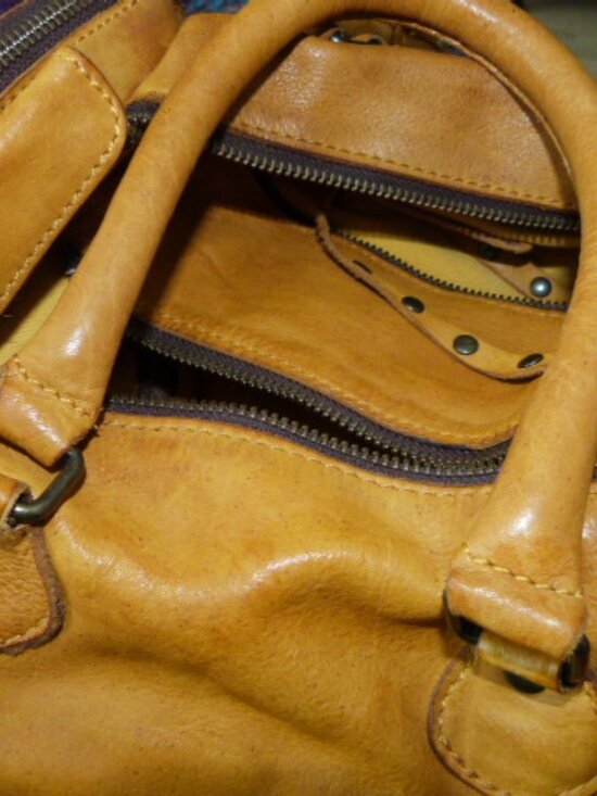 "Never Mind" Handmade leather satchel/tote. - Picture 10 of 15